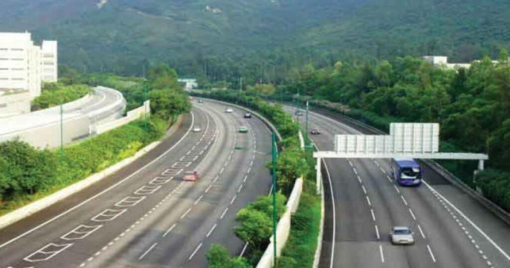 how long is 200 feet